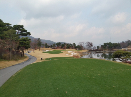 KONJIAM GOLF CLUB